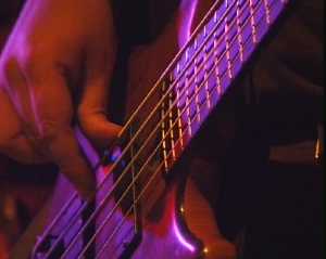 Bass-Finger